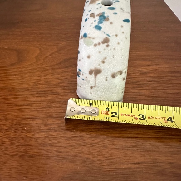 Lucy Michel Arched ceramic vase - Picture 4 of 9